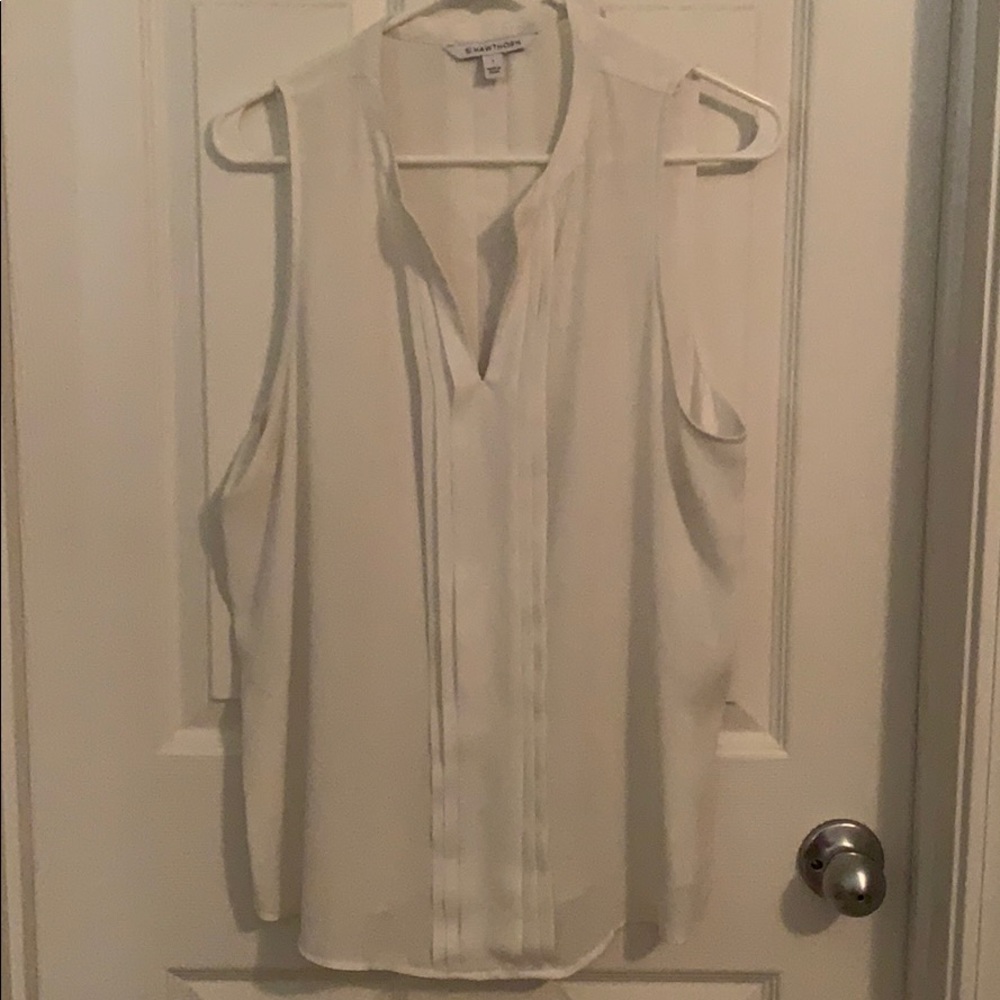 White Sleeveless blouse